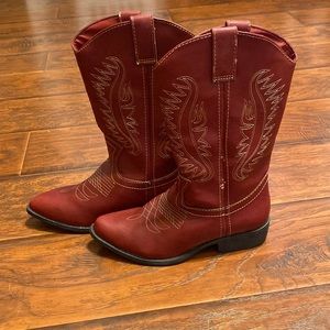 RED COWGIRL BOOTS - Rampage Brand
